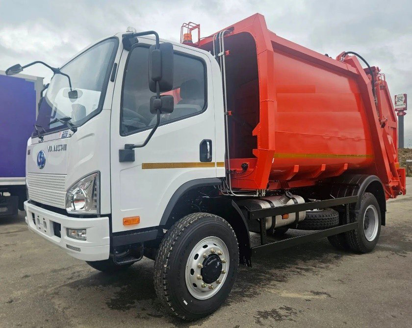 Новинка Yanshi – мусоровоз 4х4 с надстройкой КО-456-33
